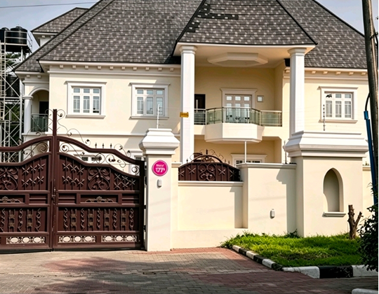 MLOSH Clinics Abuja building